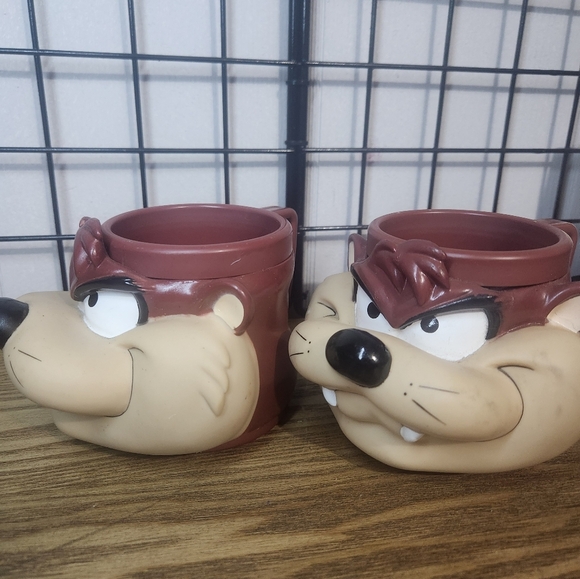 Tasmanian Devil Looney Tunes Warner Brothers set of two - Picture 5 of 8